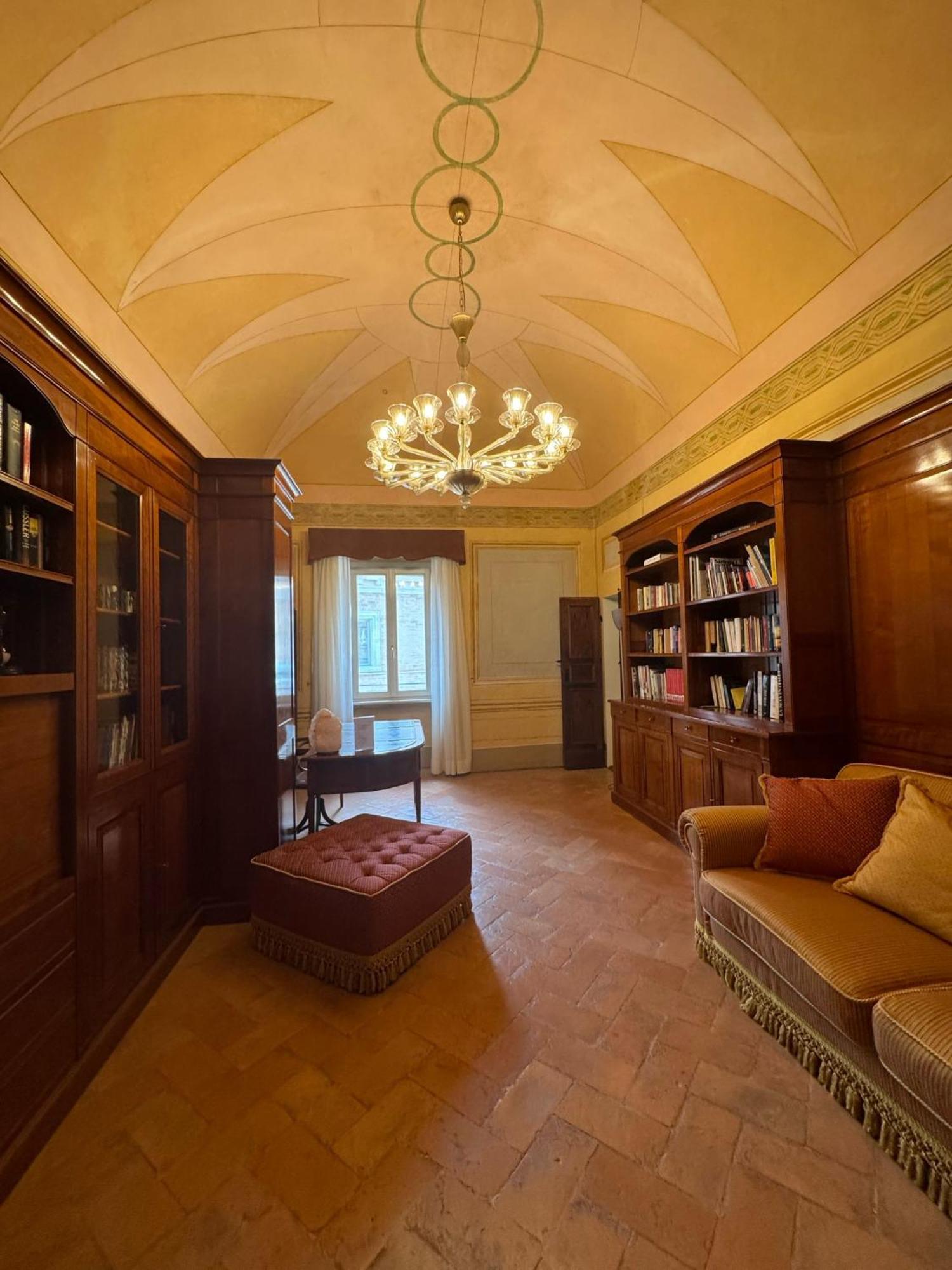 Urbino Apartments - Palazzo Paltroni Studio Luaran gambar