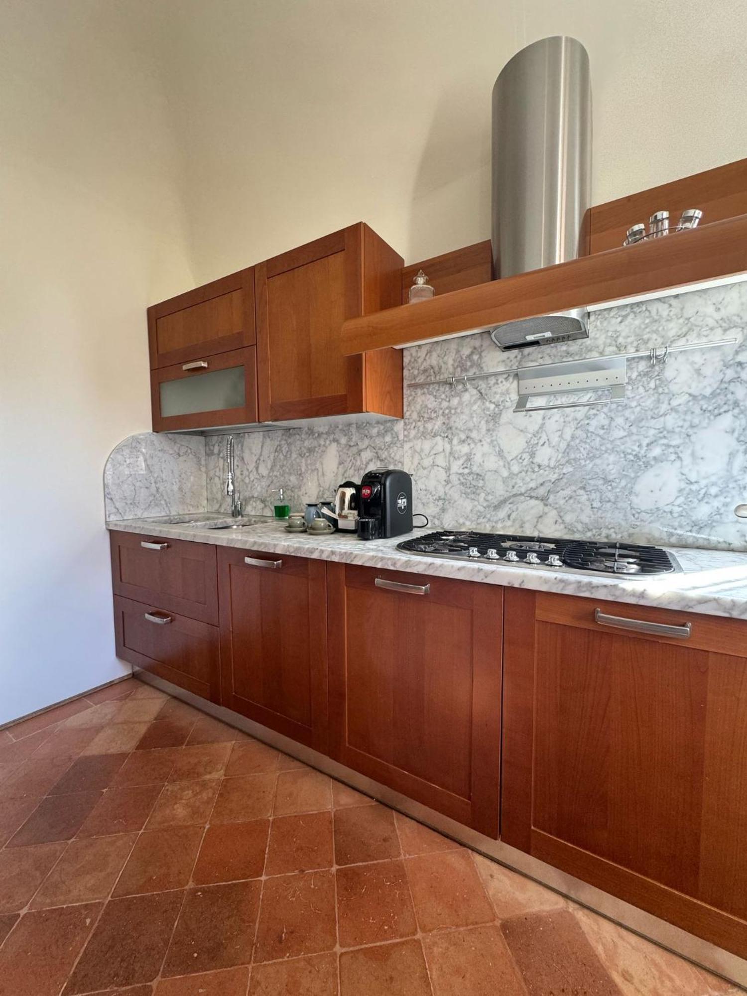 Urbino Apartments - Palazzo Paltroni Studio Luaran gambar